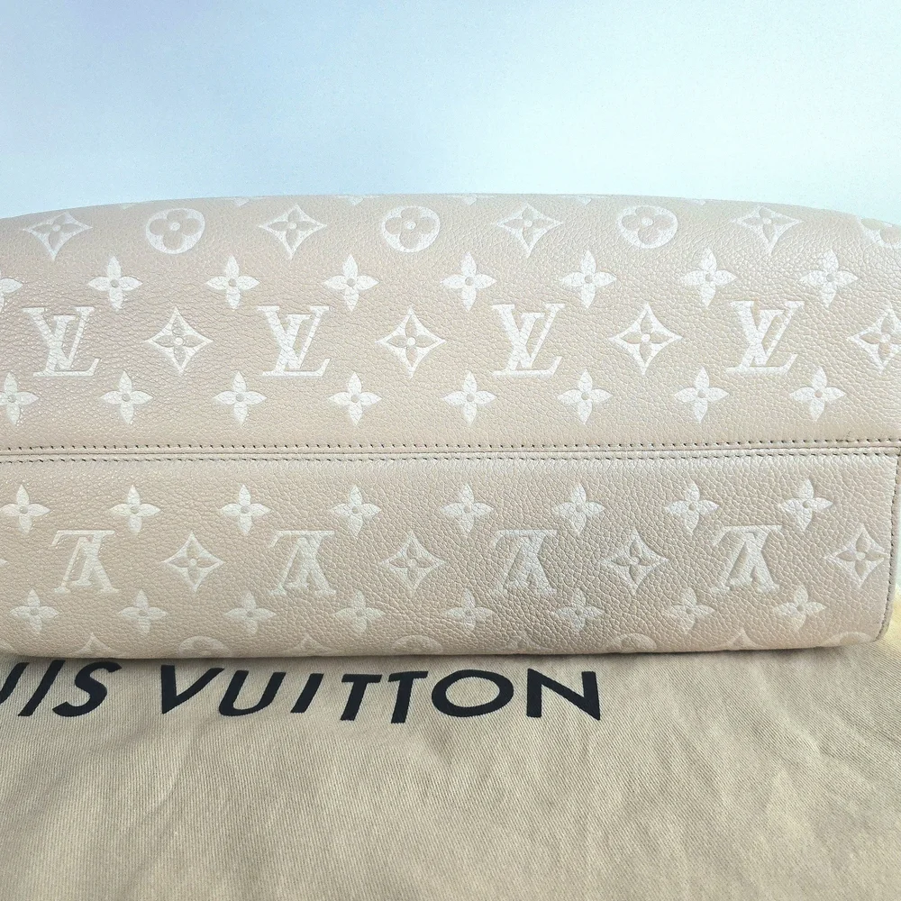 AUTHENTIC Louis Vuitton OnTheGo MM Limited Edition Spring In The City Empreinte - Picture 12 of 16